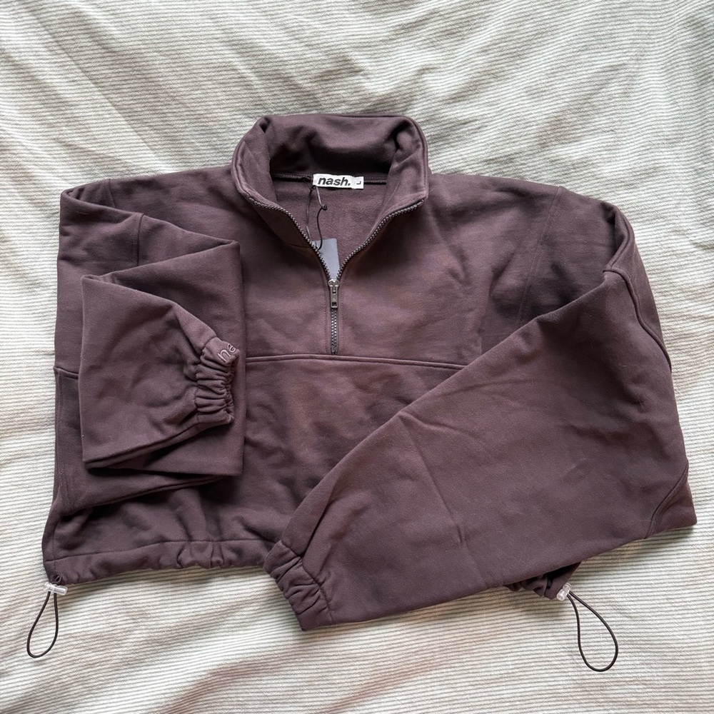 Nash Cropped Quarter-Zip Sweatshirt